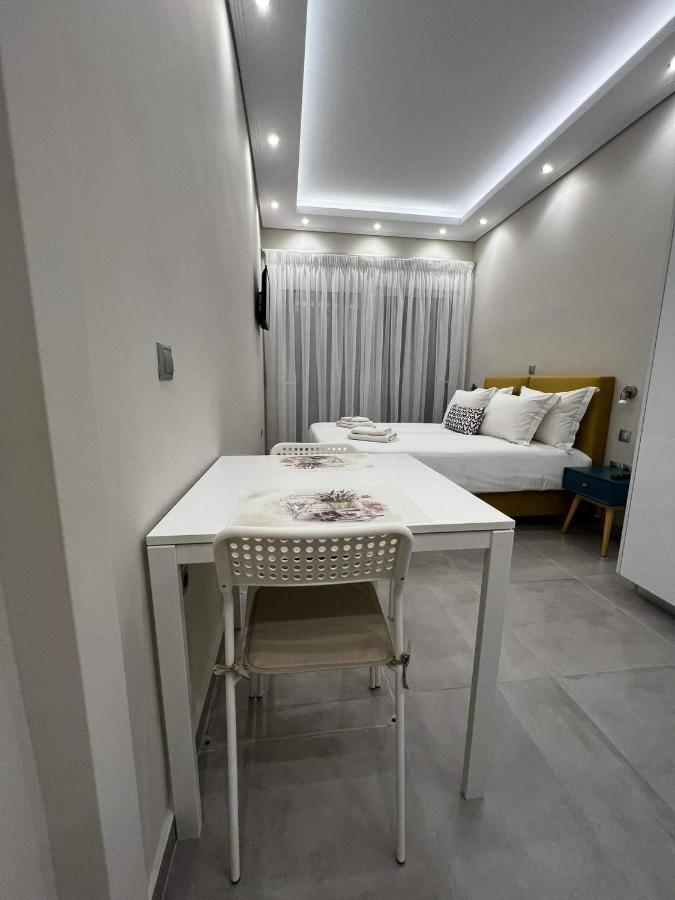 Atlantis Apartments Artemida  Dış mekan fotoğraf
