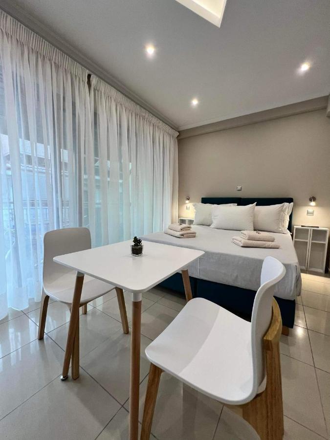 Atlantis Apartments Artemida  Dış mekan fotoğraf