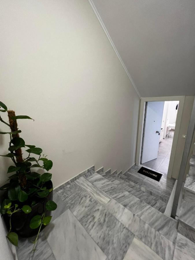 Atlantis Apartments Artemida  Dış mekan fotoğraf